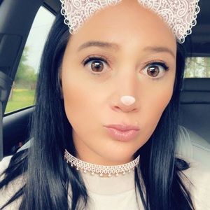 Meet your Posher, Danielle